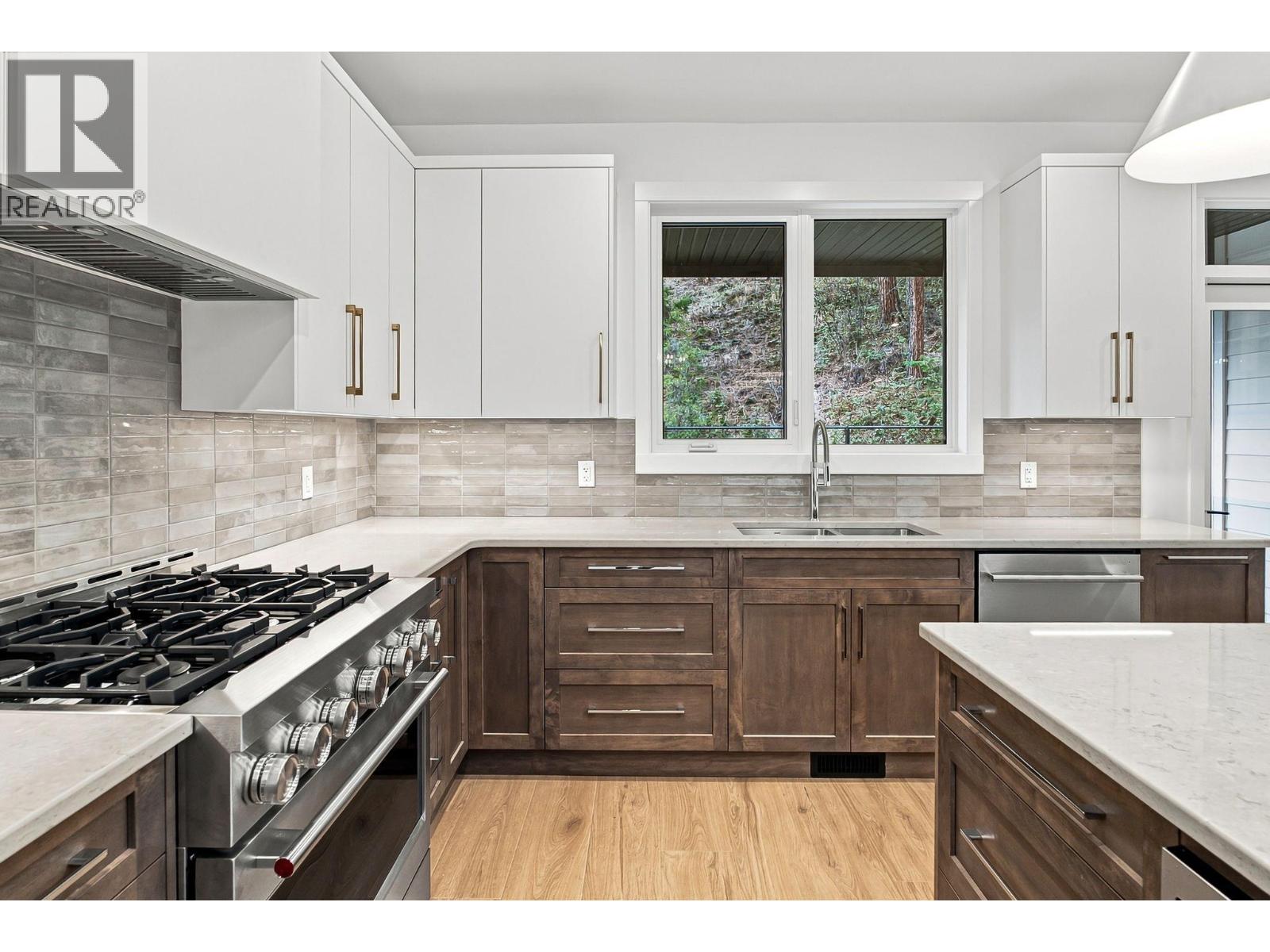 487 Clifton Road N, Kelowna, British Columbia  V1V 1H1 - Photo 24 - 10401244