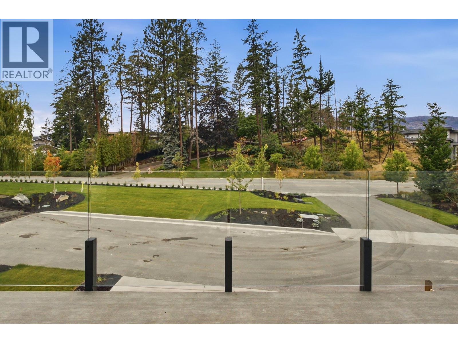 487 Clifton Road N, Kelowna, British Columbia  V1V 1H1 - Photo 29 - 10401244
