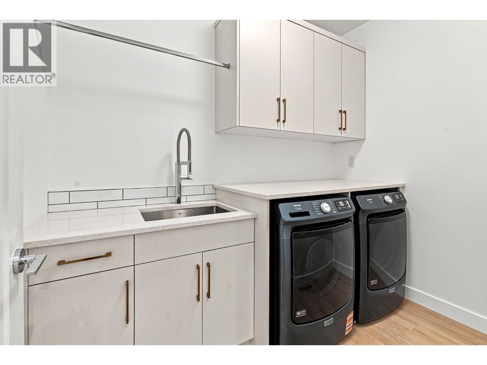 487 Clifton Road N, Kelowna, British Columbia  V1V 1H1 - Photo 45 - 10401244