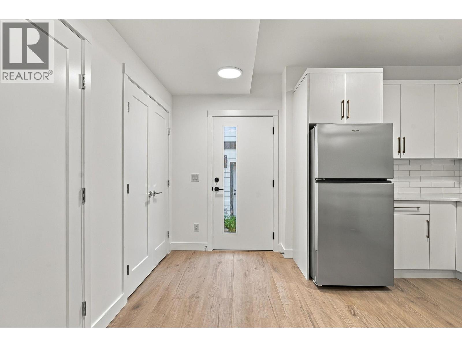 487 Clifton Road N, Kelowna, British Columbia  V1V 1H1 - Photo 46 - 10401244
