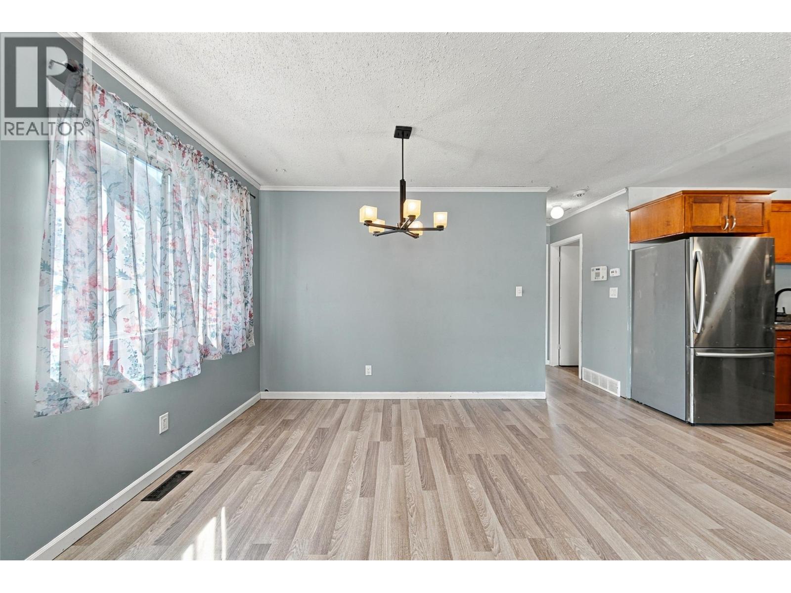 1621 Spartan Place, Kamloops, British Columbia  V2B 7Z3 - Photo 18 - 10401174