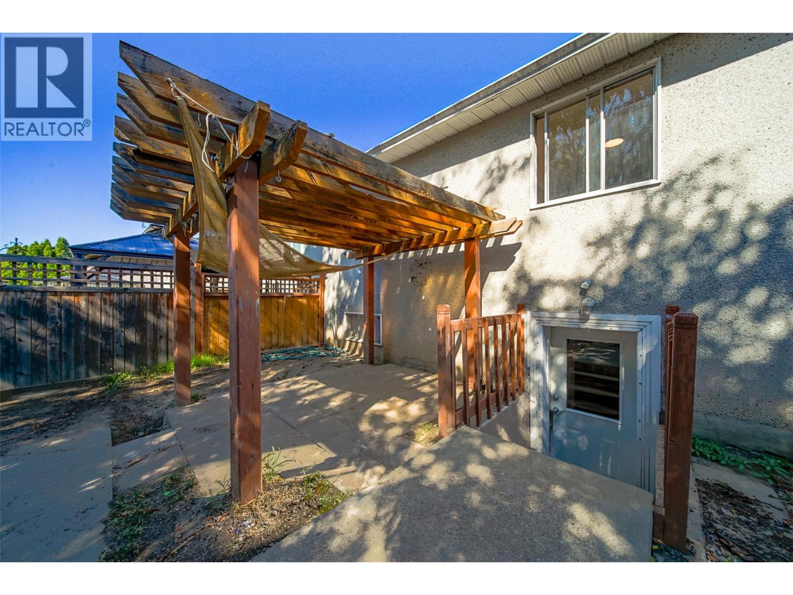 1621 Spartan Place, Kamloops, British Columbia  V2B 7Z3 - Photo 40 - 10401174