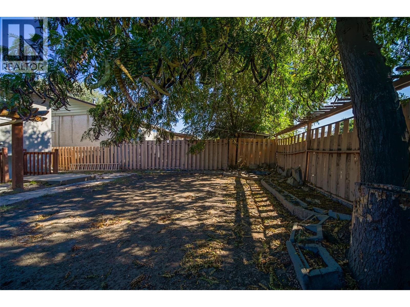 1621 Spartan Place, Kamloops, British Columbia  V2B 7Z3 - Photo 43 - 10401174