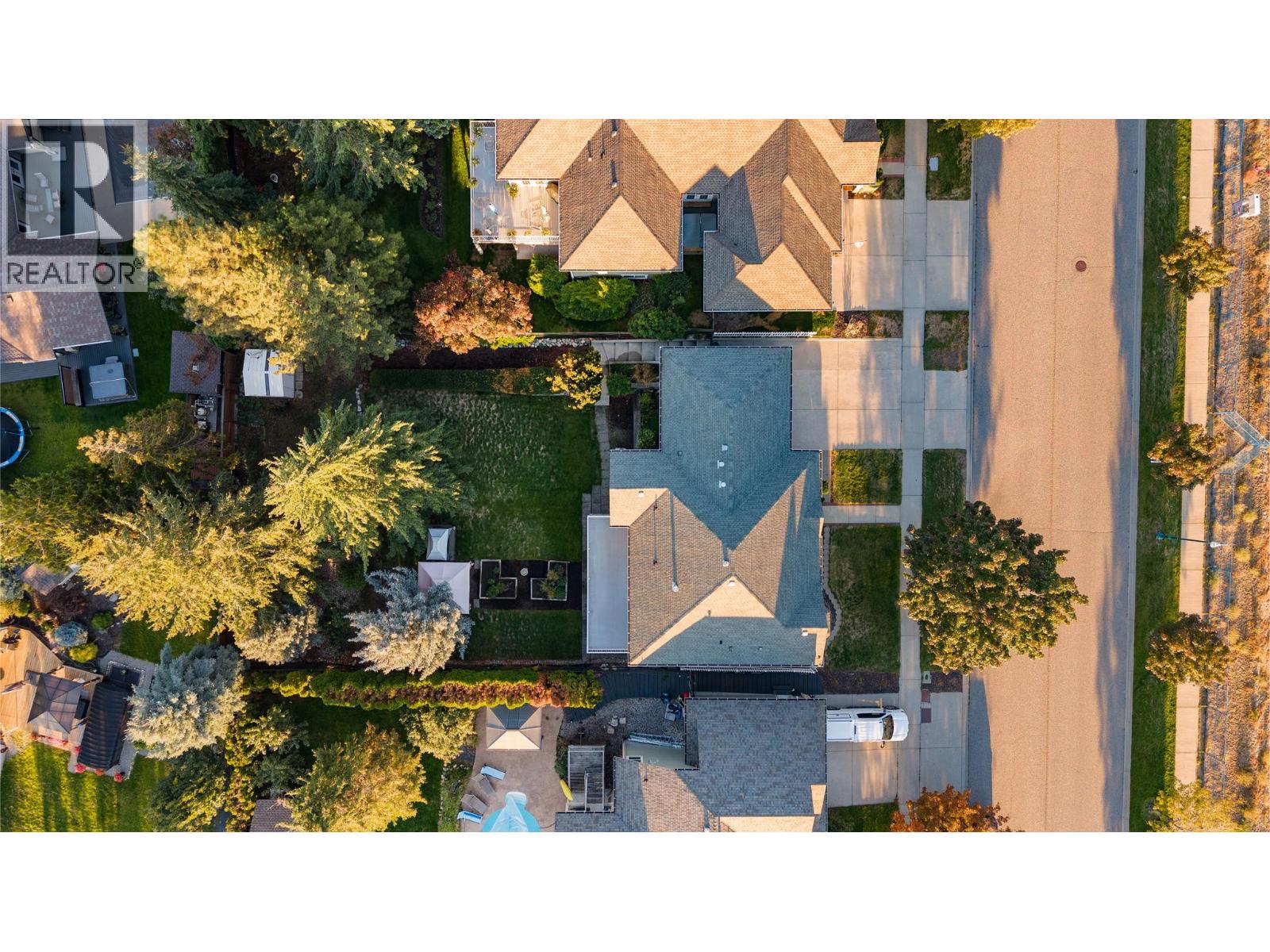 416 Quilchena Drive, Kelowna, British Columbia  V1W 4T7 - Photo 69 - 10400640