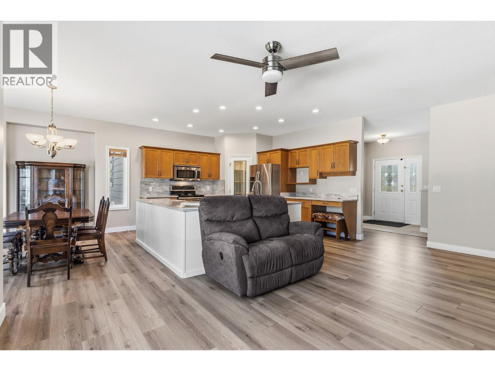 416 Quilchena Drive, Kelowna, British Columbia  V1W 4T7 - Photo 9 - 10400640