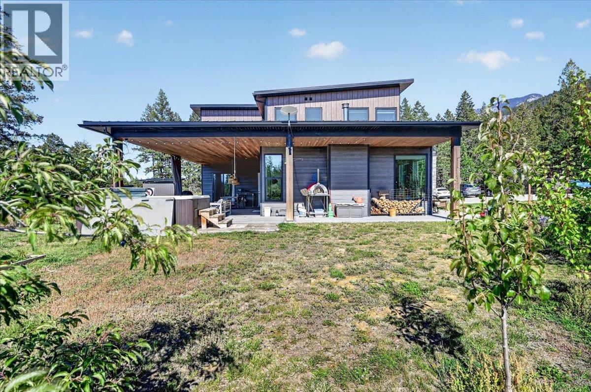 4909 93/95 Highway, Fairmont Hot Springs, British Columbia  V0B 1L1 - Photo 47 - 10400848