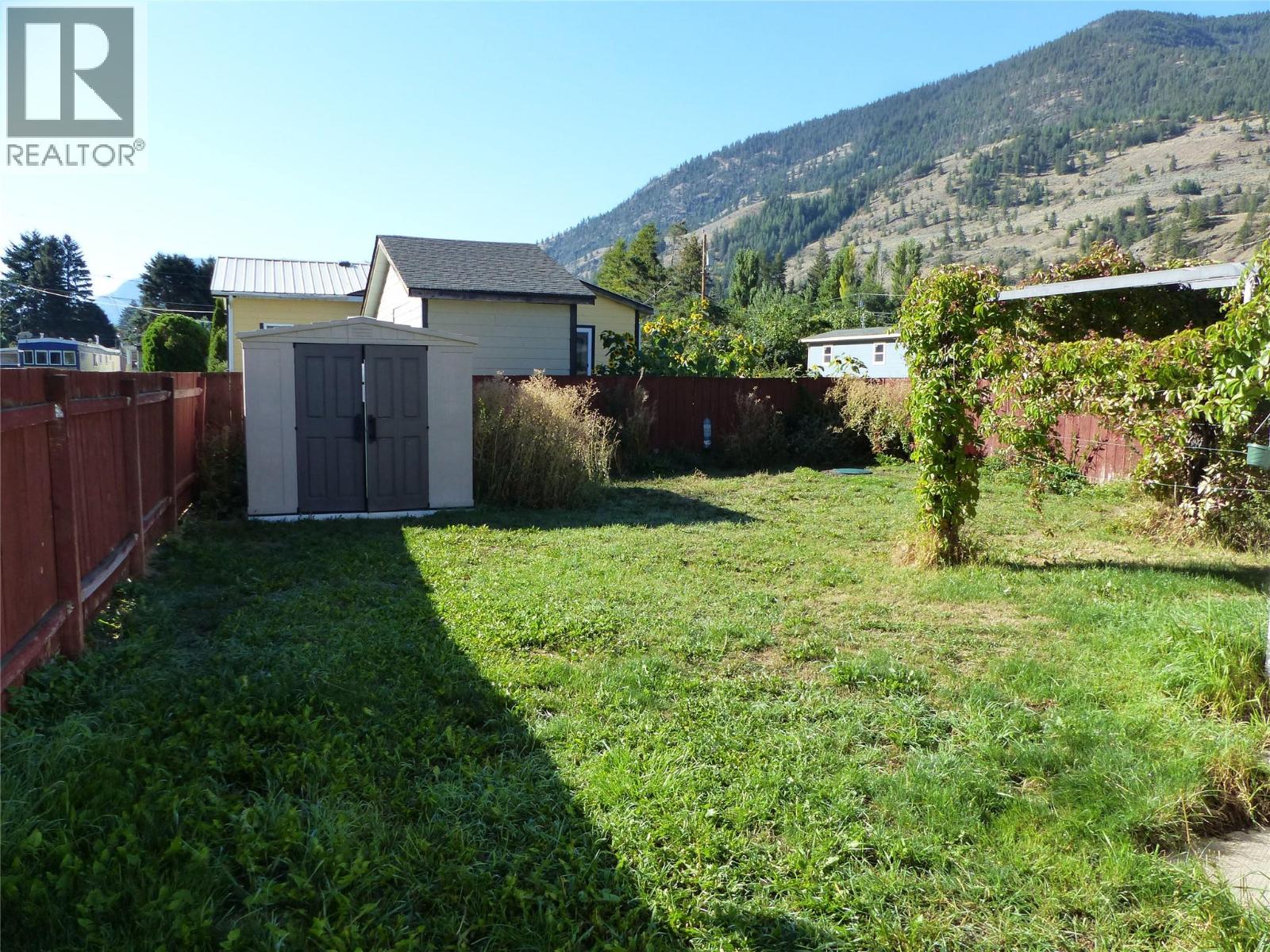 2641 First Street Lot# 10, Olalla, British Columbia  V0X 1N6 - Photo 3 - 10401364