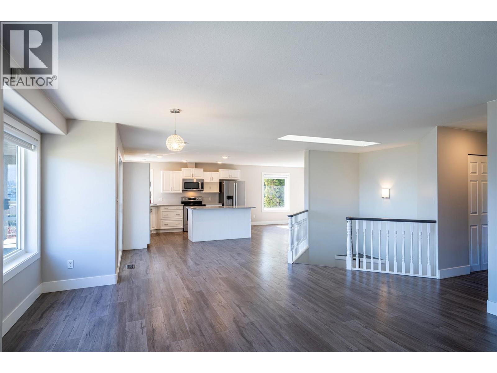 8210 Stoneridge Drive, Coldstream, British Columbia  V1B 3M3 - Photo 23 - 10401078