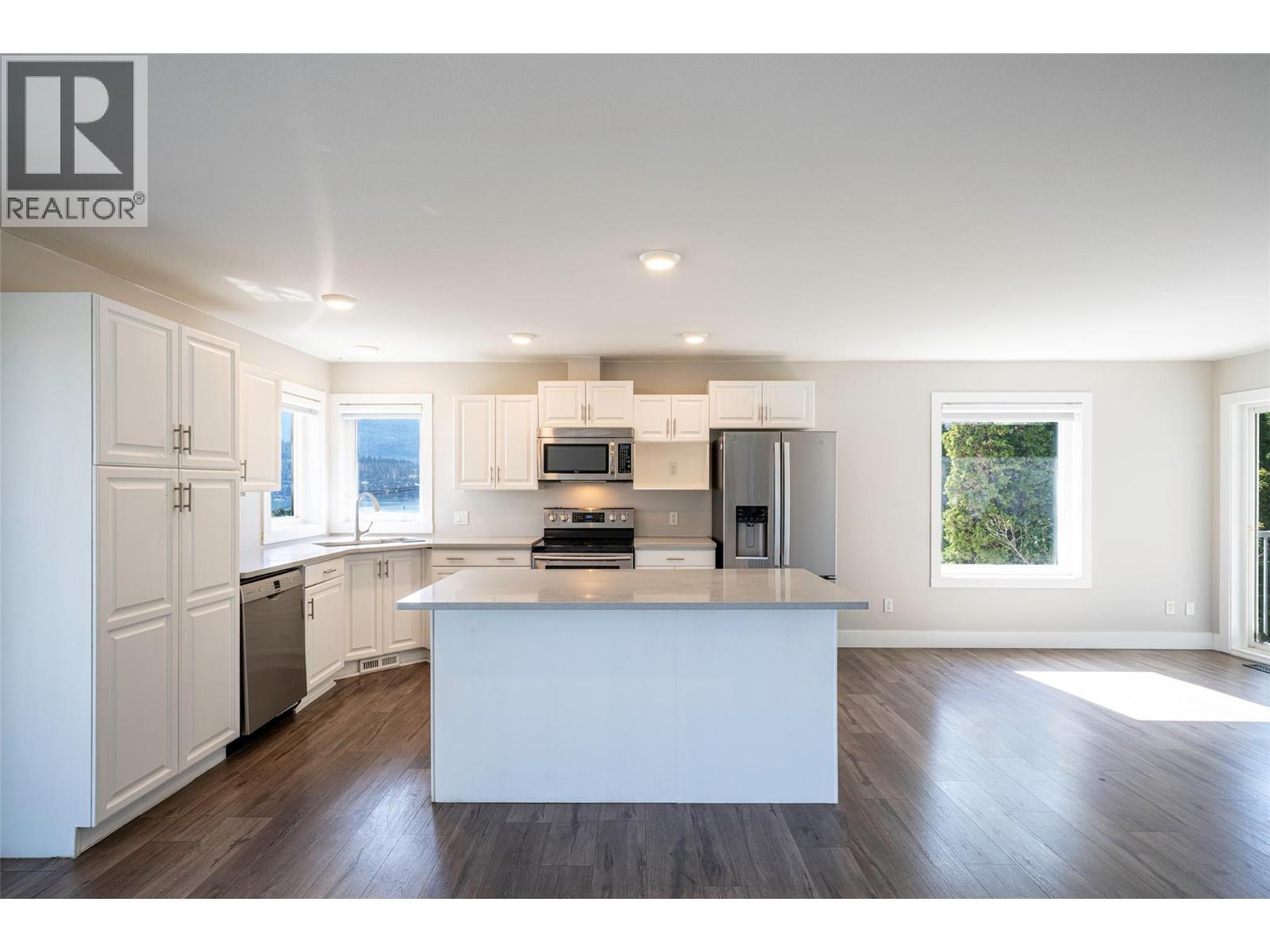 8210 Stoneridge Drive, Coldstream, British Columbia  V1B 3M3 - Photo 26 - 10401078