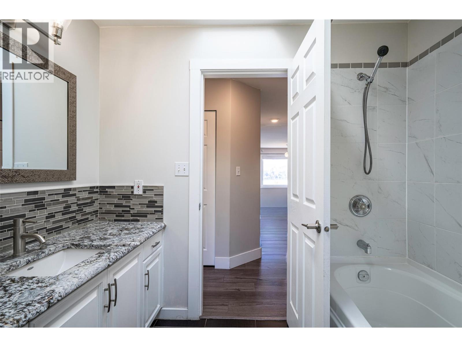 8210 Stoneridge Drive, Coldstream, British Columbia  V1B 3M3 - Photo 38 - 10401078