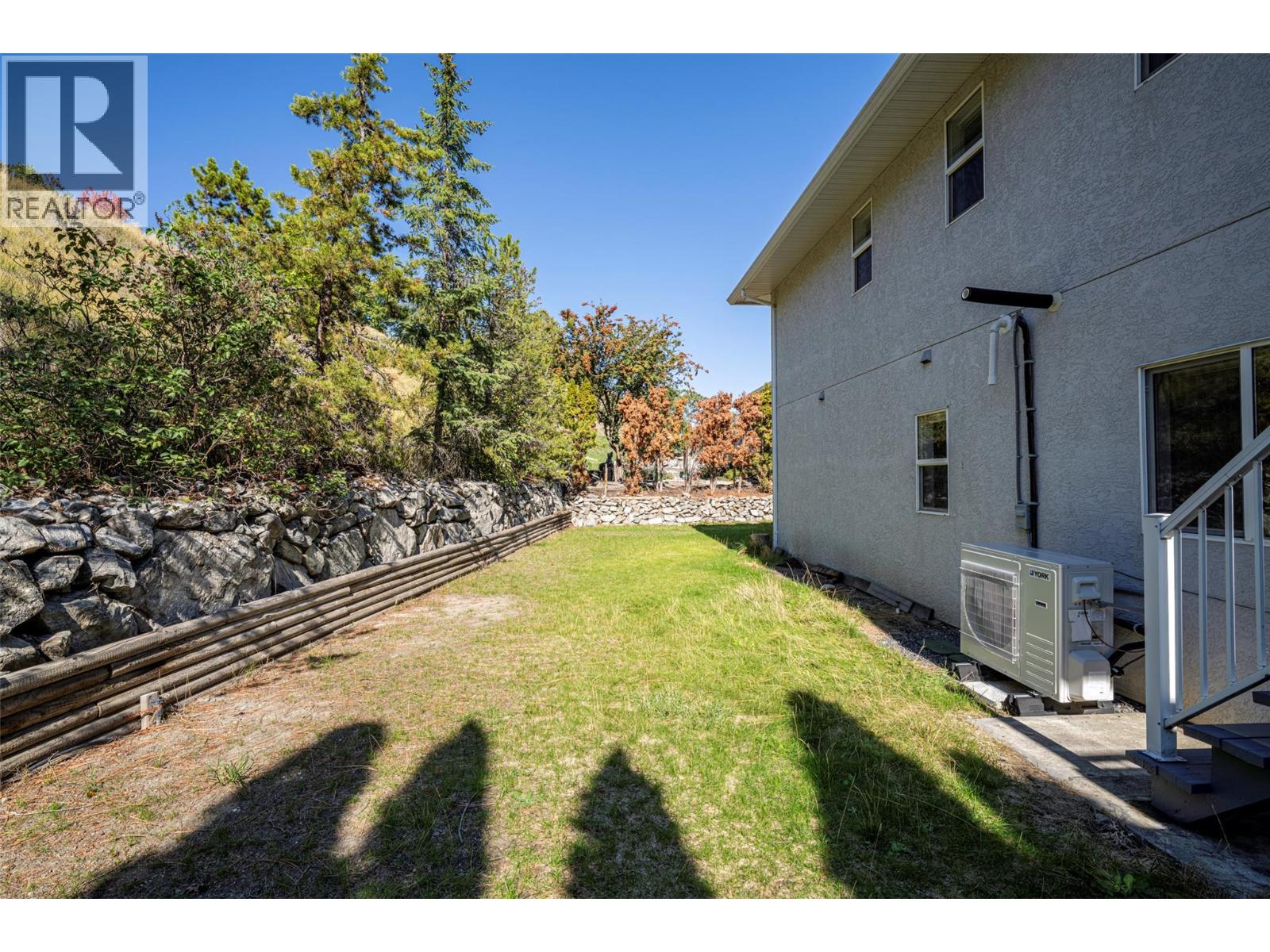 8210 Stoneridge Drive, Coldstream, British Columbia  V1B 3M3 - Photo 63 - 10401078