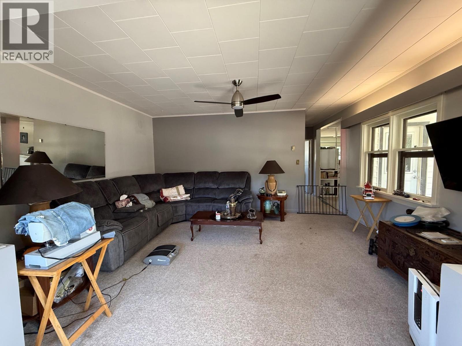 4562 Barriere Town Road, Barriere, British Columbia  V0E 1E0 - Photo 7 - 10401373
