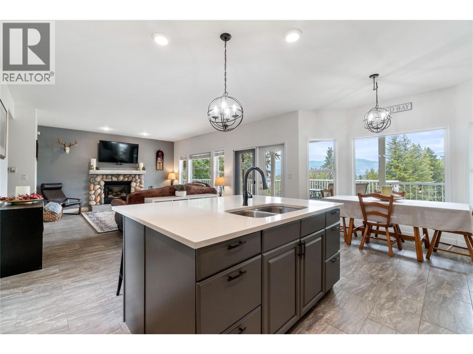 2662 Blind Bay Road, Blind Bay, British Columbia  V0E 1H1 - Photo 10 - 10401277