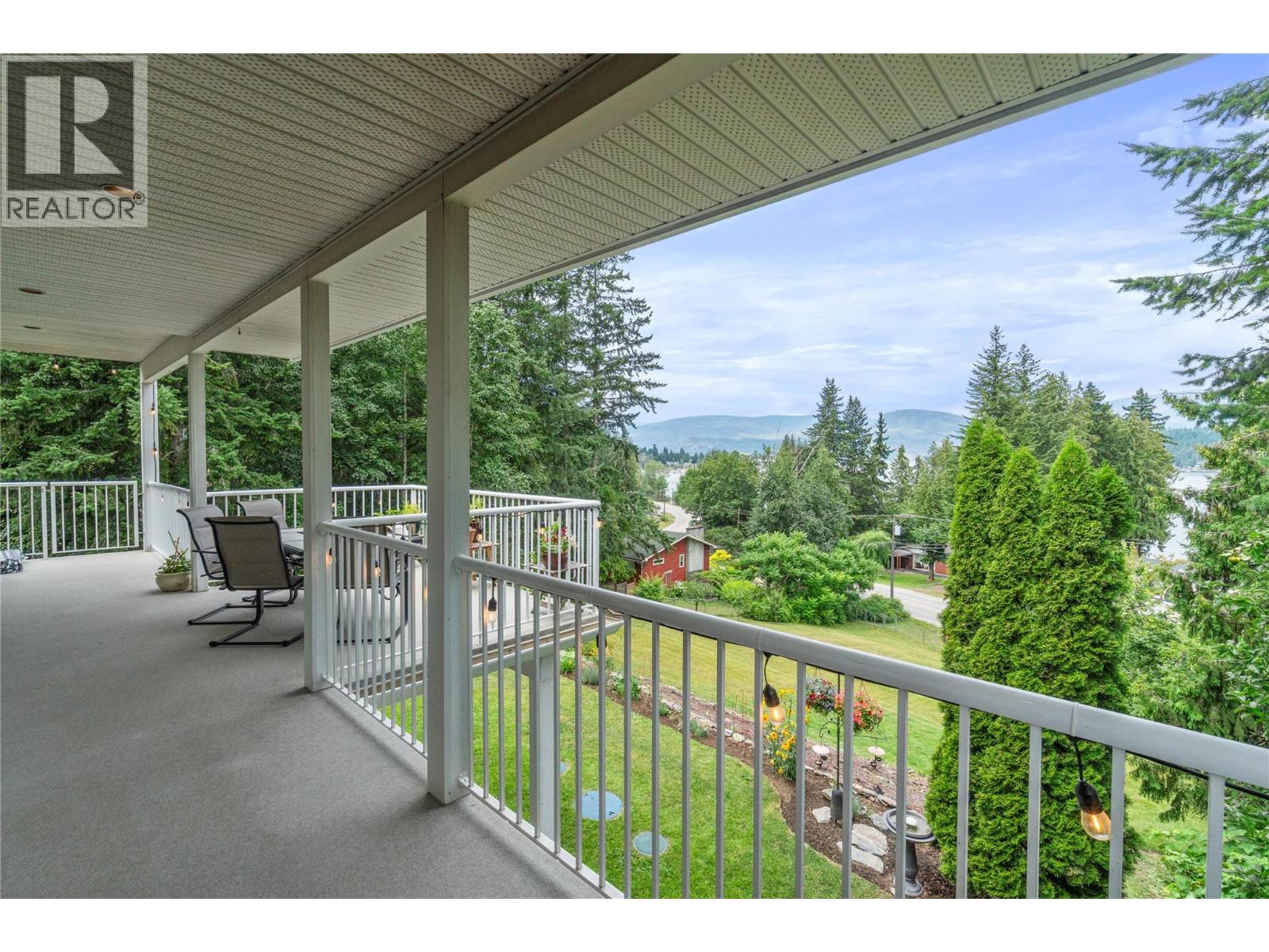 2662 Blind Bay Road, Blind Bay, British Columbia  V0E 1H1 - Photo 18 - 10401277