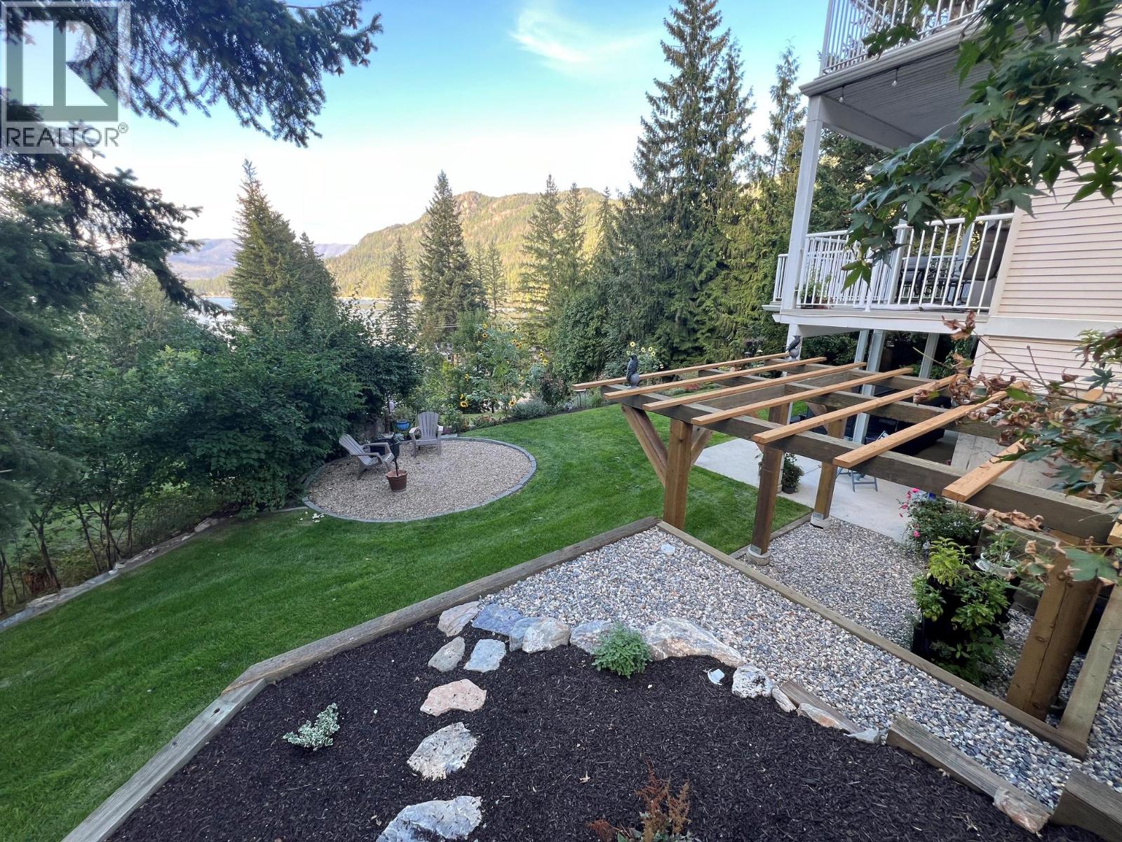 2662 Blind Bay Road, Blind Bay, British Columbia  V0E 1H1 - Photo 2 - 10401277