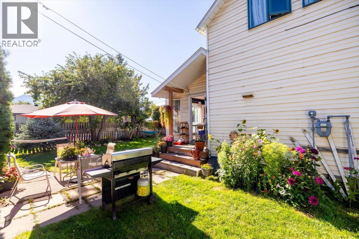 1112 2nd Avenue, Fernie, British Columbia  V0B 1M0 - Photo 69 - 10401378