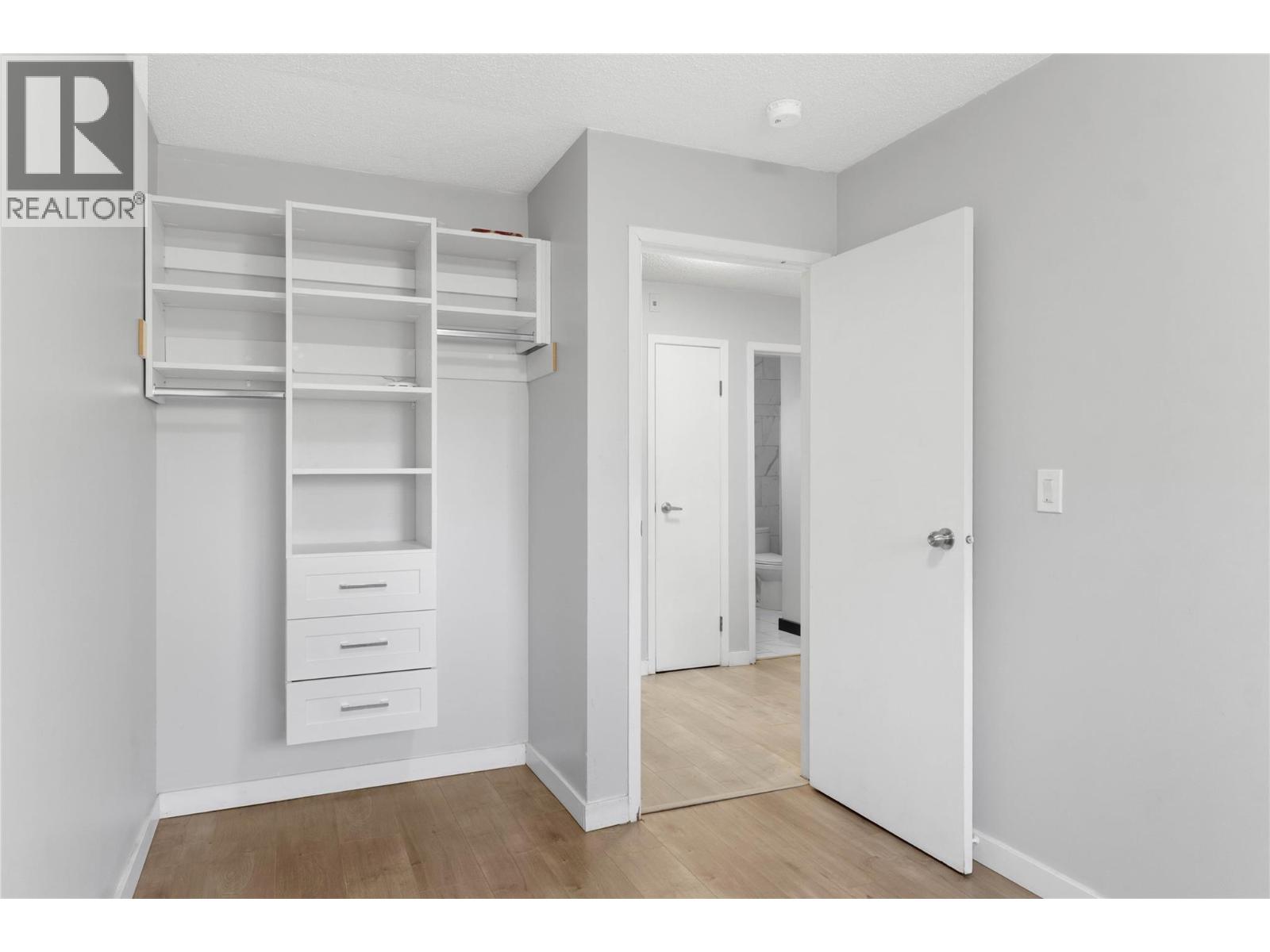 1595 Summit Drive Unit# 6, Kamloops, British Columbia  V2E 1E9 - Photo 12 - 10401335