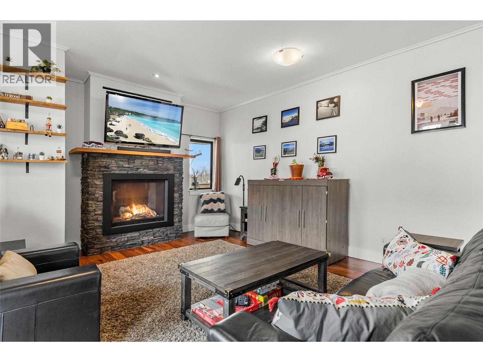 309 1 Street W Unit# 301, Revelstoke, British Columbia  V0E 2S0 - Photo 10 - 10401320