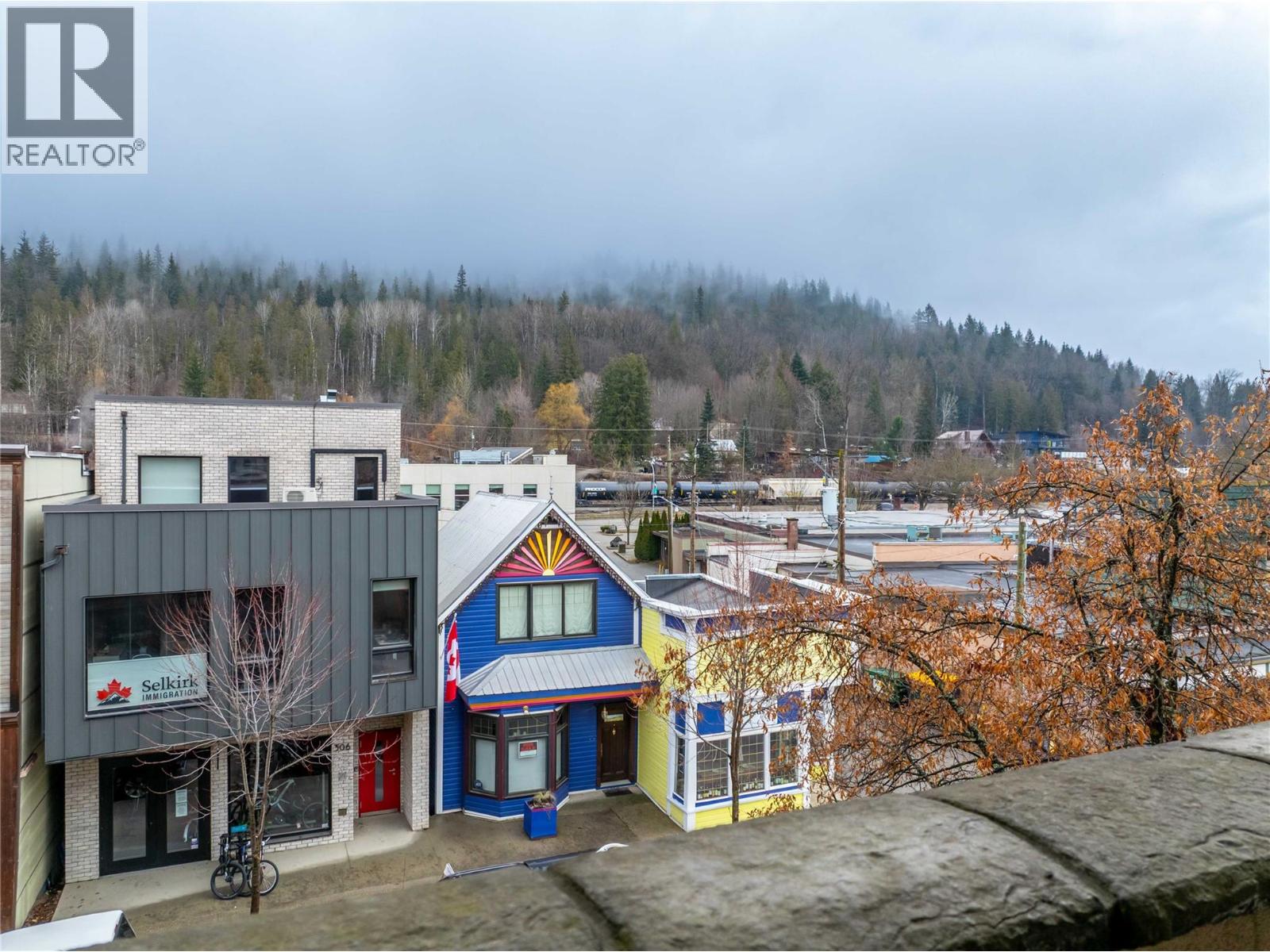 309 1 Street W Unit# 301, Revelstoke, British Columbia  V0E 2S0 - Photo 25 - 10401320