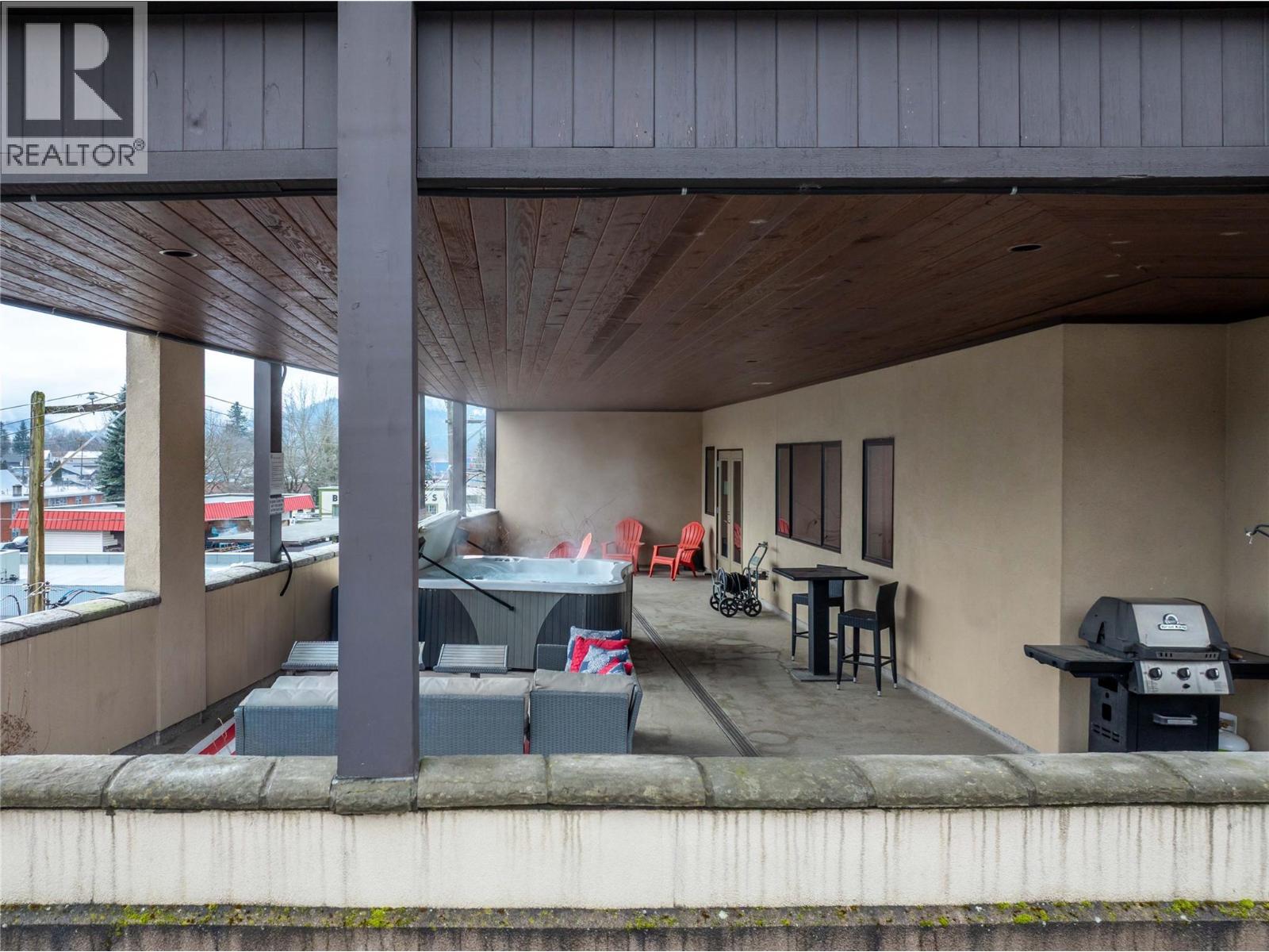 309 1 Street W Unit# 301, Revelstoke, British Columbia  V0E 2S0 - Photo 30 - 10401320