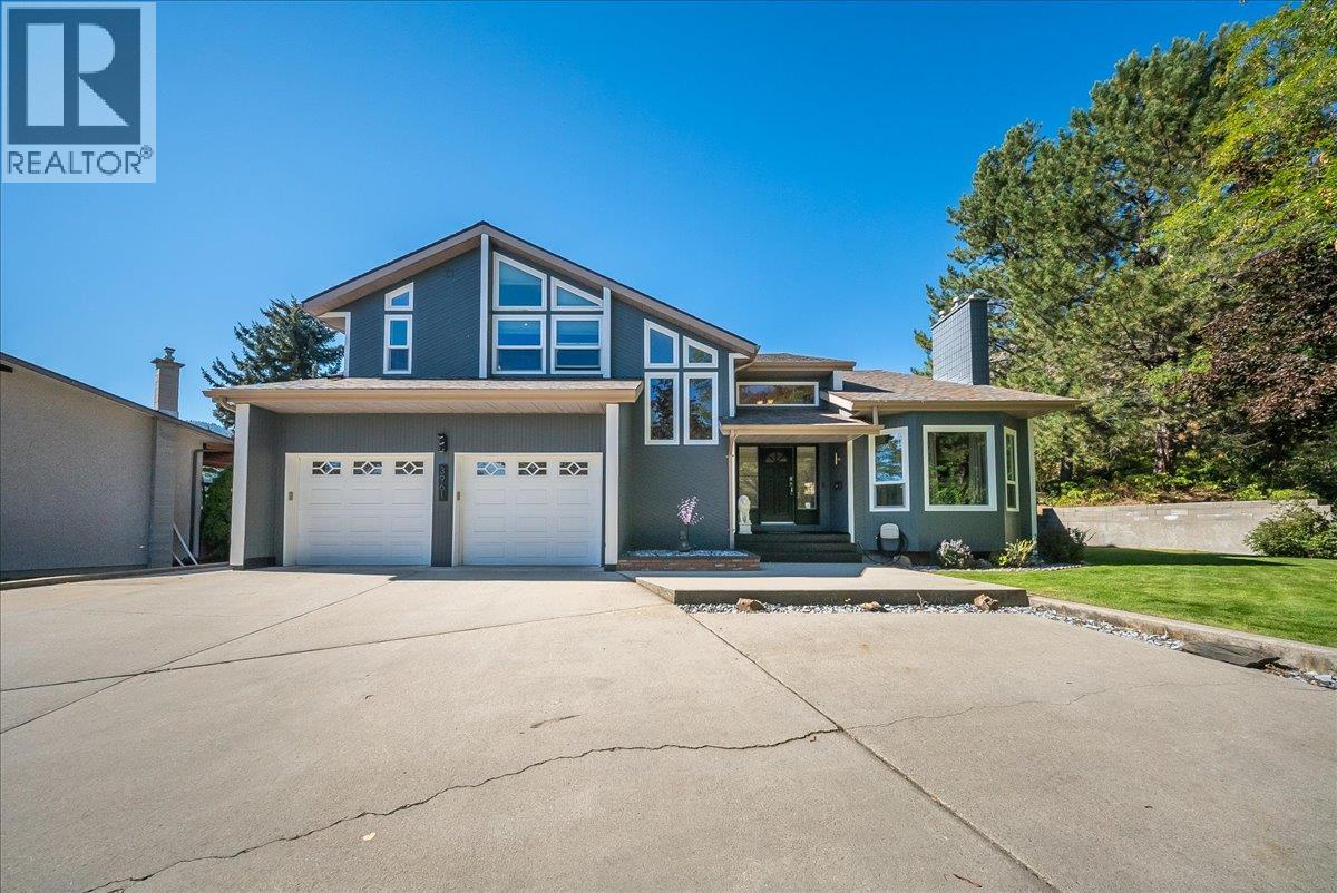 3961 Carnation Drive, Trail, British Columbia  V1R 2X1 - Photo 1 - 10400793