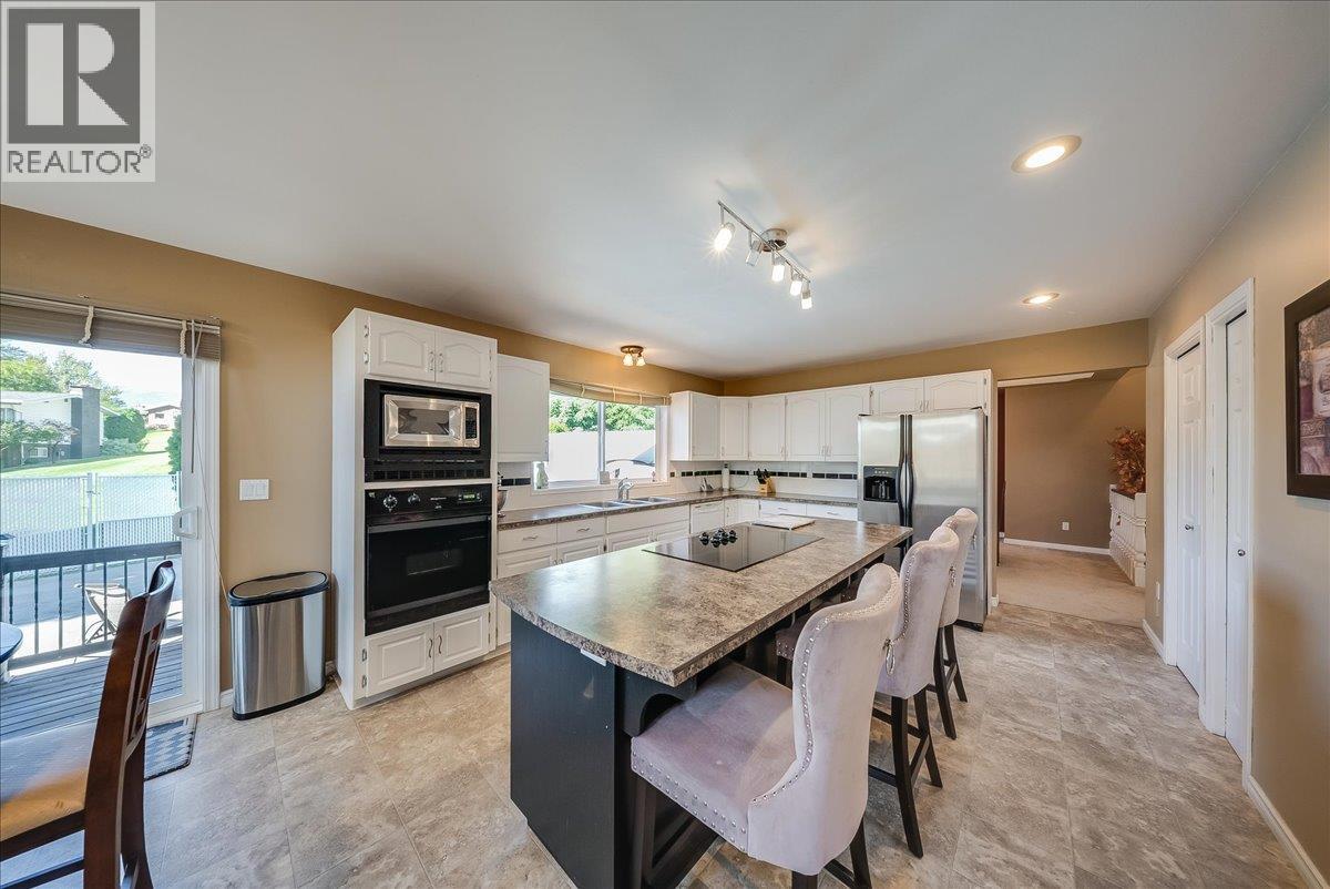 3961 Carnation Drive, Trail, British Columbia  V1R 2X1 - Photo 16 - 10400793
