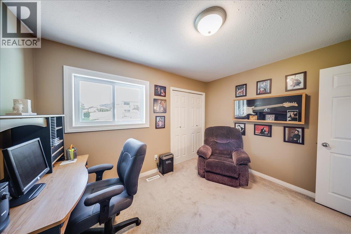 3961 Carnation Drive, Trail, British Columbia  V1R 2X1 - Photo 30 - 10400793