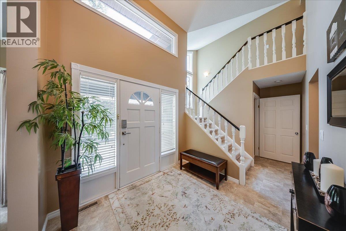 3961 Carnation Drive, Trail, British Columbia  V1R 2X1 - Photo 4 - 10400793
