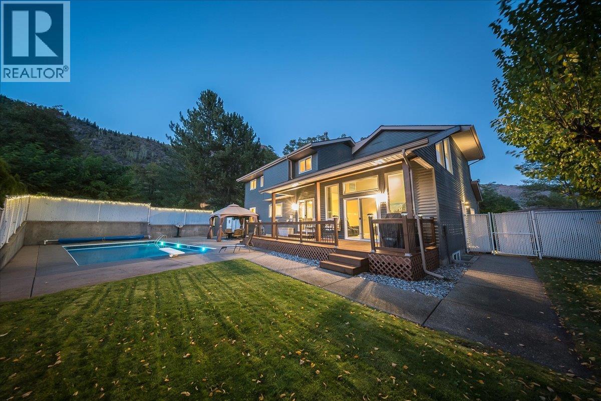 3961 Carnation Drive, Trail, British Columbia  V1R 2X1 - Photo 61 - 10400793