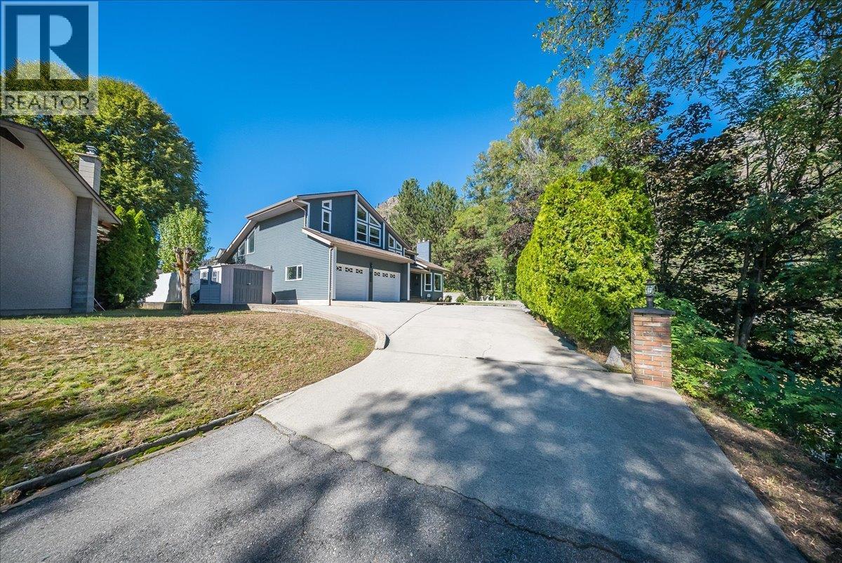 3961 Carnation Drive, Trail, British Columbia  V1R 2X1 - Photo 62 - 10400793