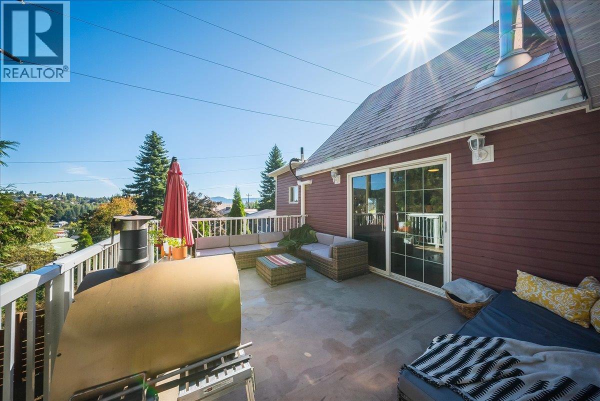 1398 Victoria Avenue, Rossland, British Columbia  V0G 1Y0 - Photo 37 - 10401351