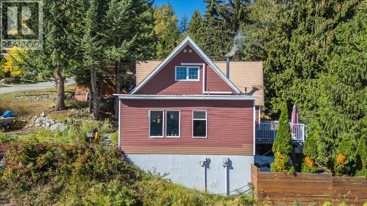1398 Victoria Avenue, Rossland, British Columbia  V0G 1Y0 - Photo 42 - 10401351