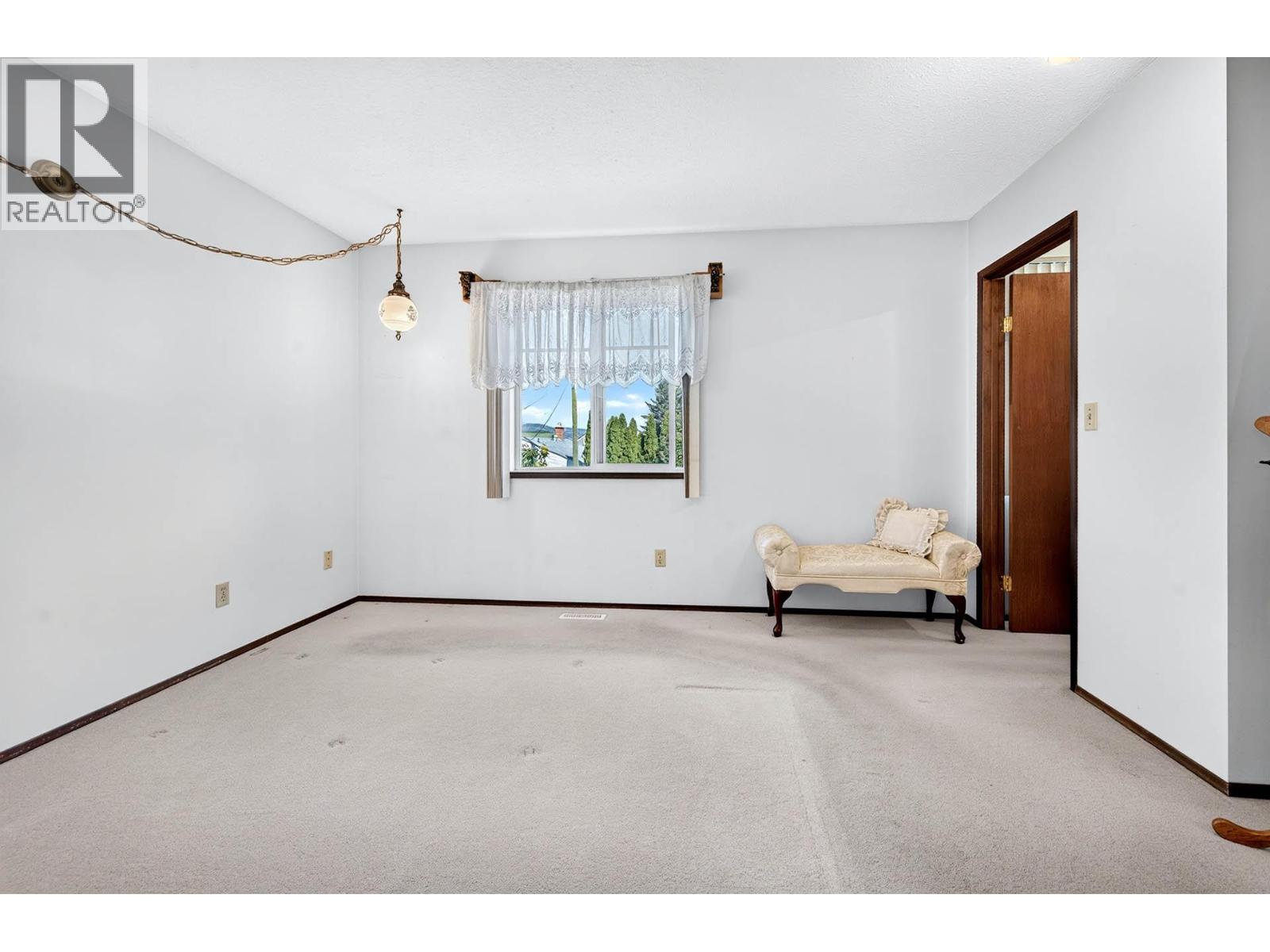 615 Dominion Street, Kamloops, British Columbia  V2C 2X6 - Photo 7 - 10401356