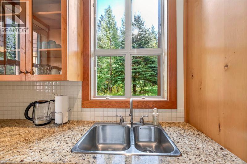 4559 Timberline Crescent Unit# 611b, Fernie, British Columbia  V0B 1M6 - Photo 14 - 10401384