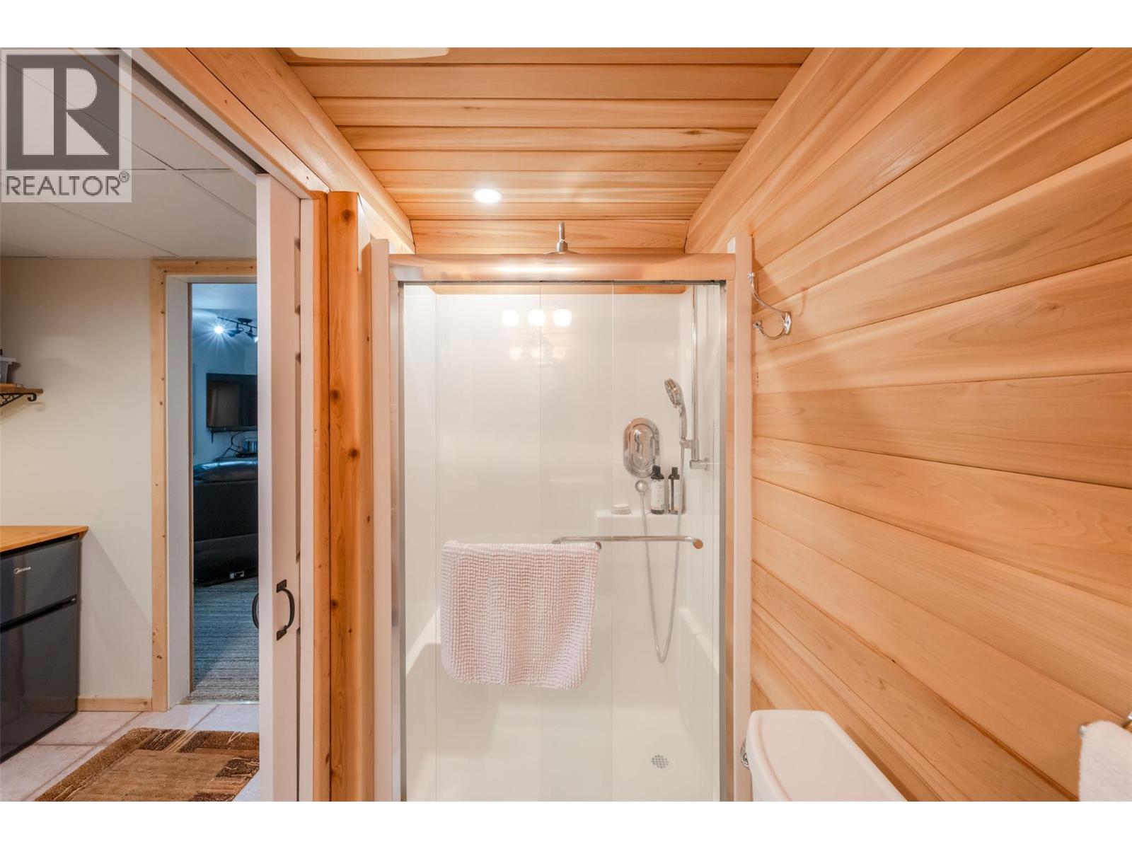 160 Cougar Road, Oliver, British Columbia  V0H 1T8 - Photo 40 - 10401077
