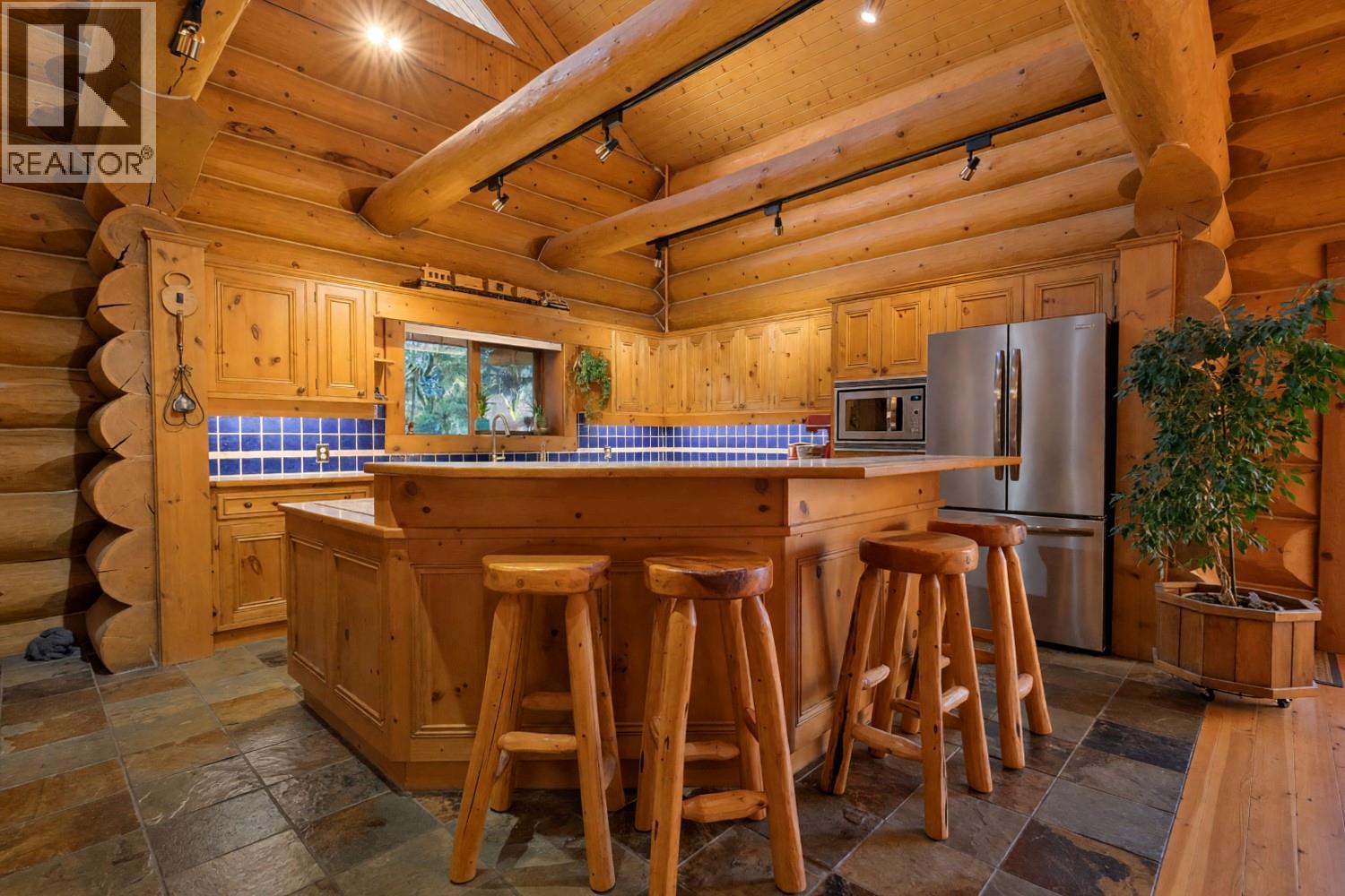 2128 Ryan Road, Penticton, British Columbia  V2A 8Z1 - Photo 14 - 10401437