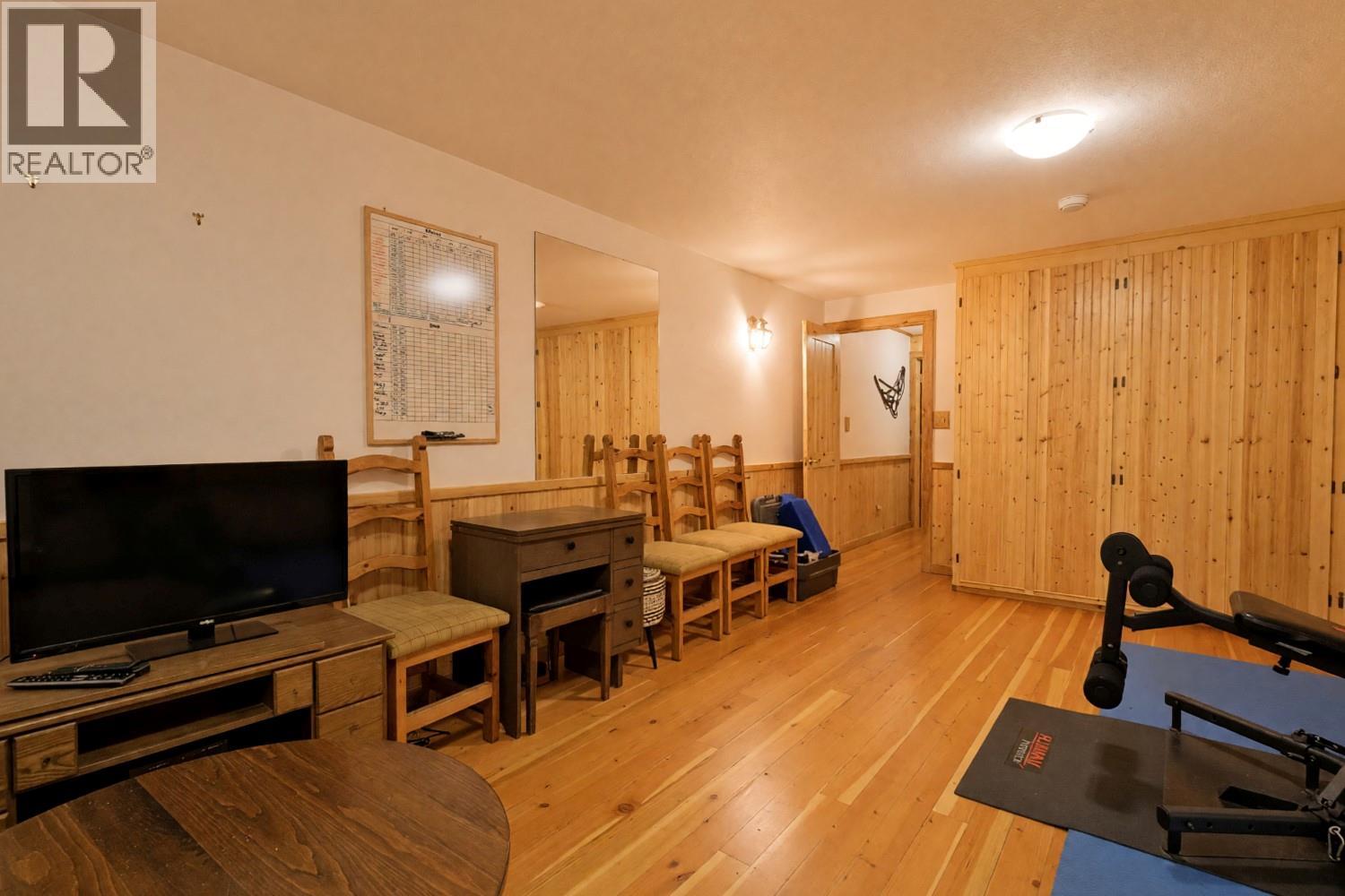 2128 Ryan Road, Penticton, British Columbia  V2A 8Z1 - Photo 32 - 10401437