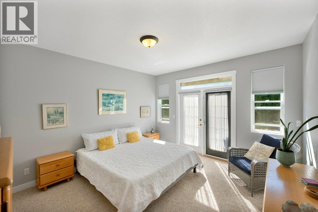 6960 Chardonnay Place, Oliver, British Columbia  V0H 1T4 - Photo 29 - 10400395