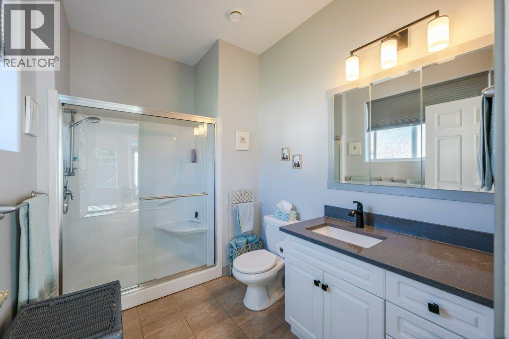 6960 Chardonnay Place, Oliver, British Columbia  V0H 1T4 - Photo 35 - 10400395
