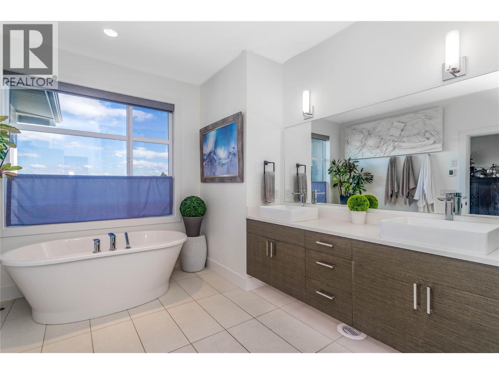 1528 Fawn Run Drive, Kelowna, British Columbia  V1W 5L3 - Photo 18 - 10400944
