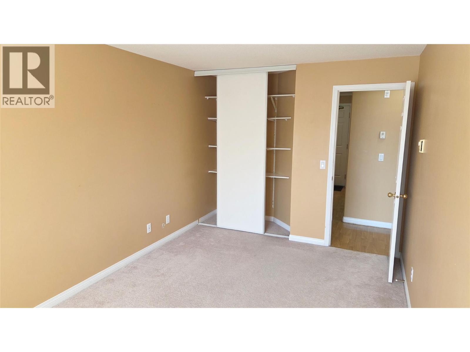 255 Aurora Crescent Unit# 204, Kelowna, British Columbia  V1X 7L8 - Photo 11 - 10401145