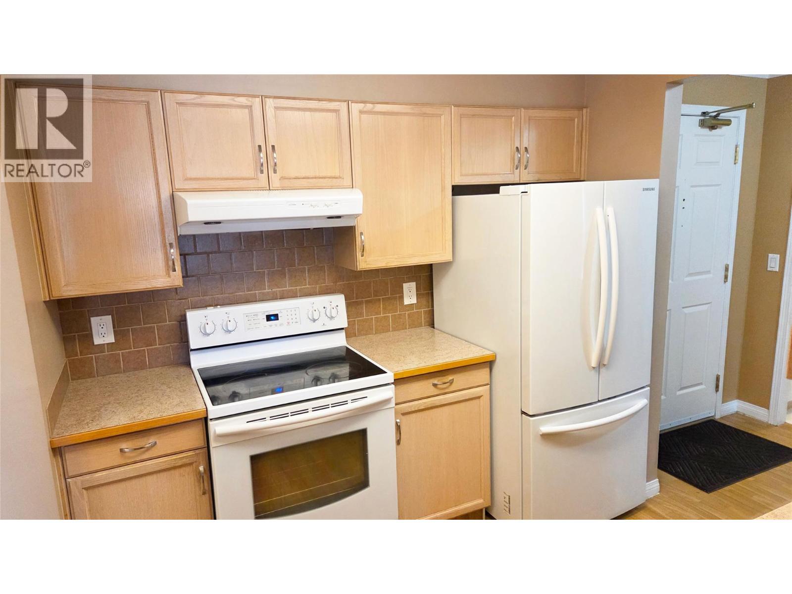 255 Aurora Crescent Unit# 204, Kelowna, British Columbia  V1X 7L8 - Photo 5 - 10401145