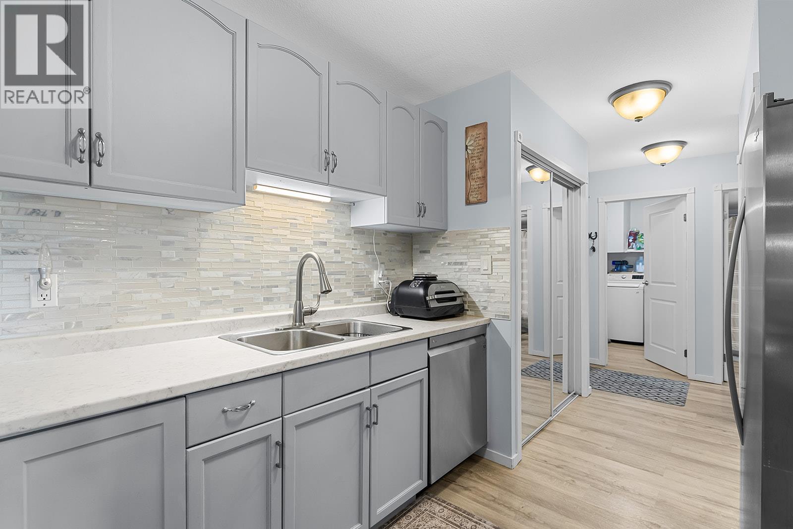3842 Gordon Drive Unit# 133, Kelowna, British Columbia  V1W 3G5 - Photo 6 - 10400973