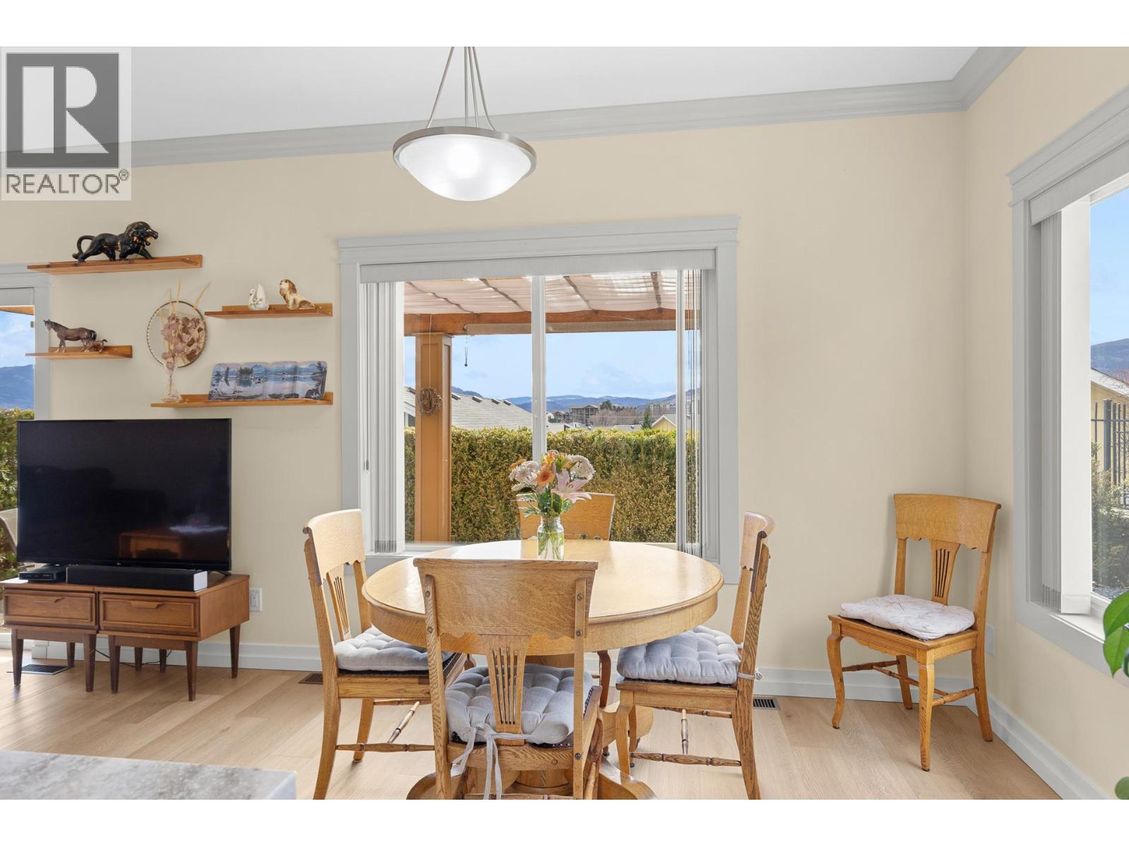 2092 Clover Drive, West Kelowna, British Columbia  V4T 3A5 - Photo 11 - 10401428