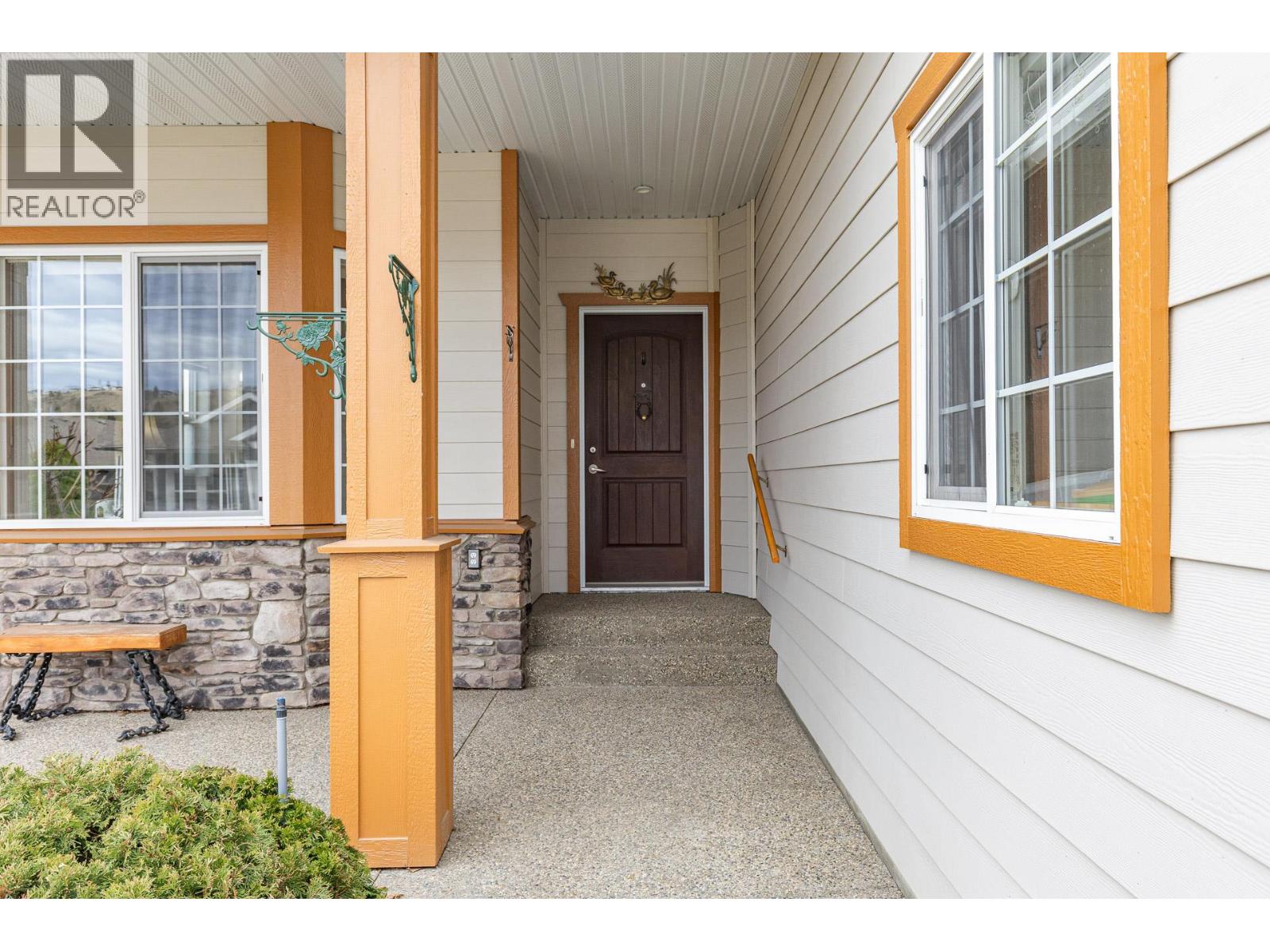 2092 Clover Drive, West Kelowna, British Columbia  V4T 3A5 - Photo 2 - 10401428