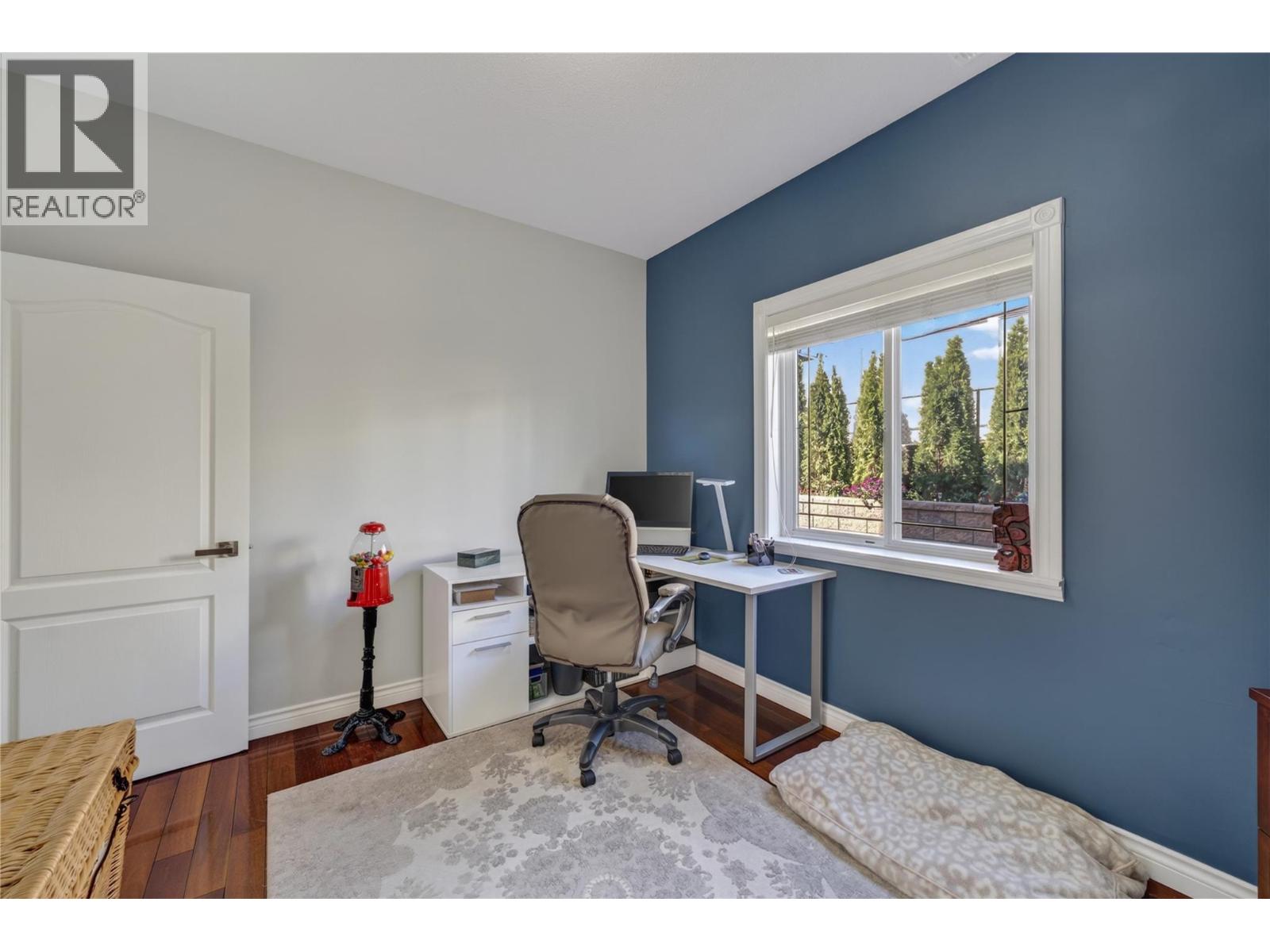 6812 Cabernet Place, Oliver, British Columbia  V0H 1T4 - Photo 29 - 10401162