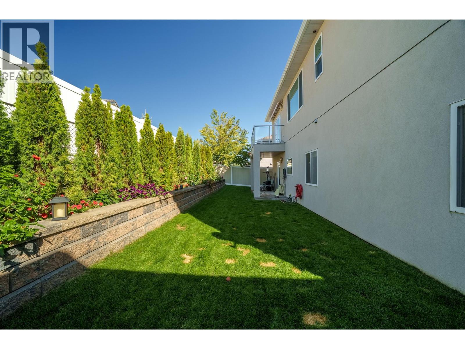 6812 Cabernet Place, Oliver, British Columbia  V0H 1T4 - Photo 39 - 10401162