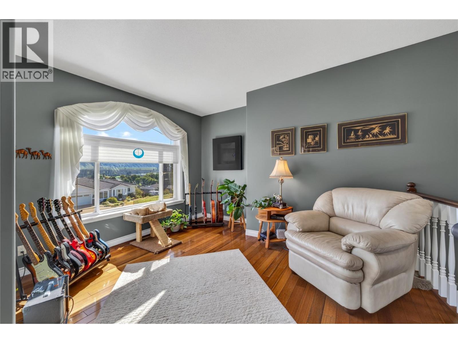 6812 Cabernet Place, Oliver, British Columbia  V0H 1T4 - Photo 4 - 10401162