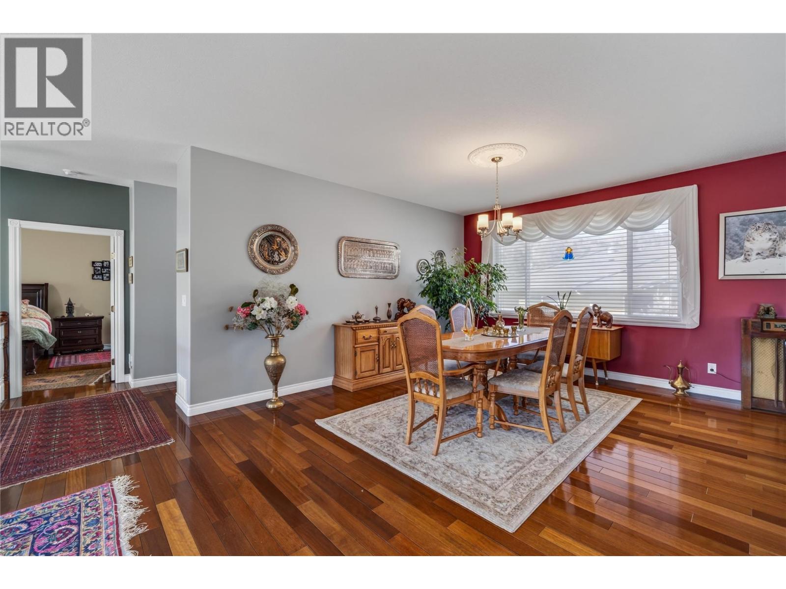 6812 Cabernet Place, Oliver, British Columbia  V0H 1T4 - Photo 6 - 10401162