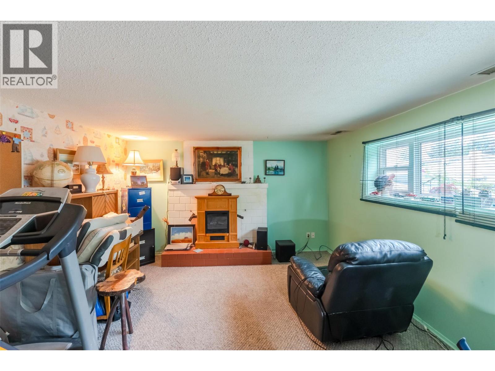 902 Maccleave Avenue, Penticton, British Columbia  V2A 3C5 - Photo 19 - 10401366
